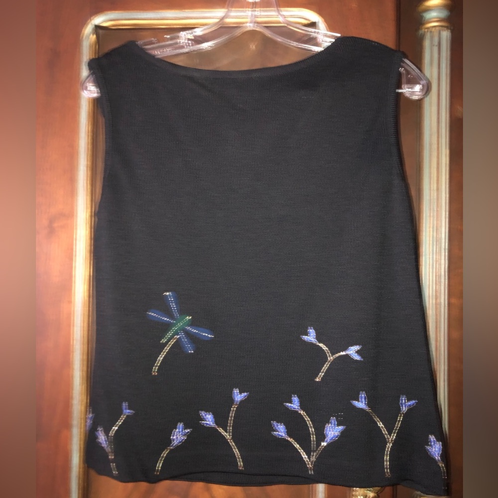 St.John Black Sleeveless Top. Medium